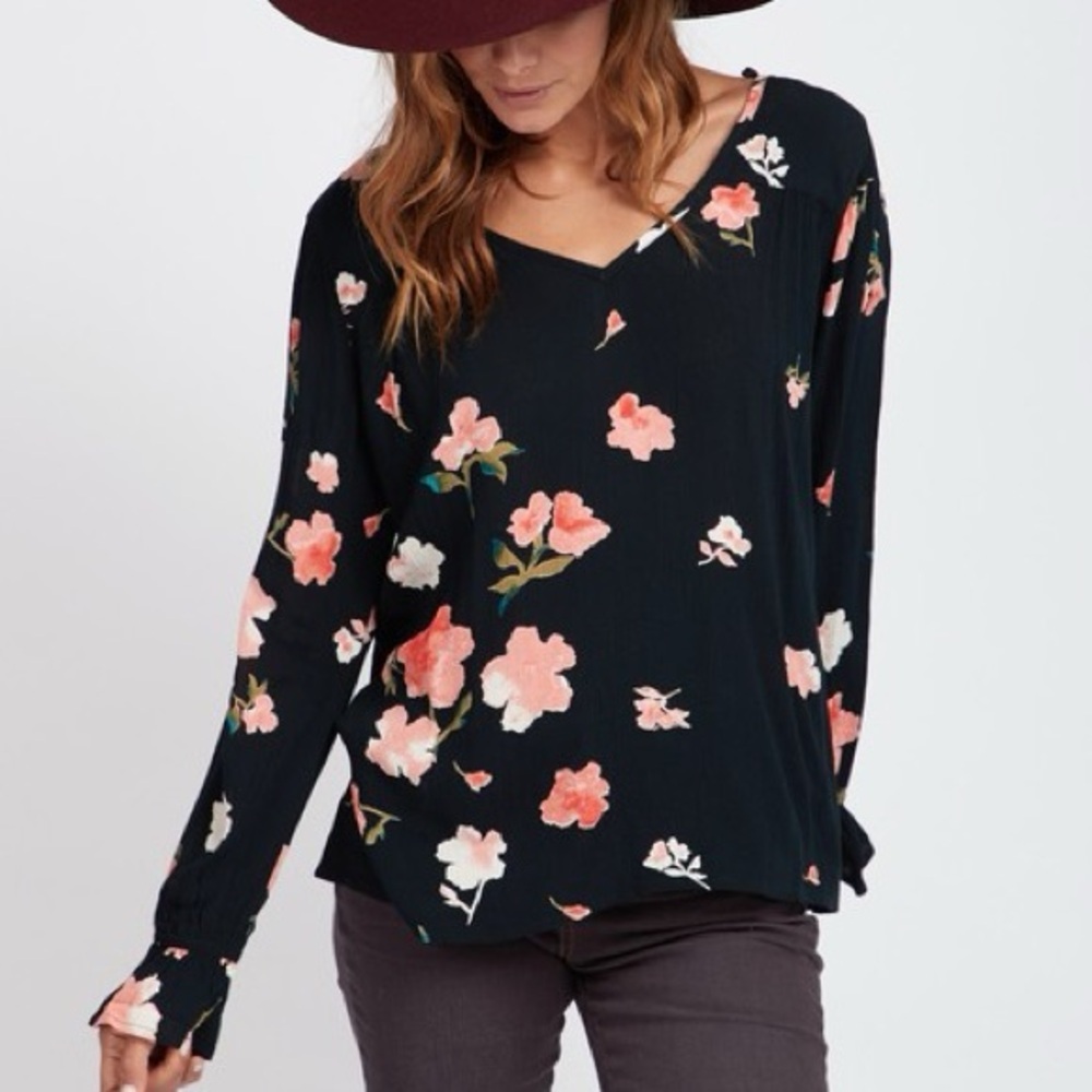 Billabong Distant Highway Blouse Floral Black Women's Top